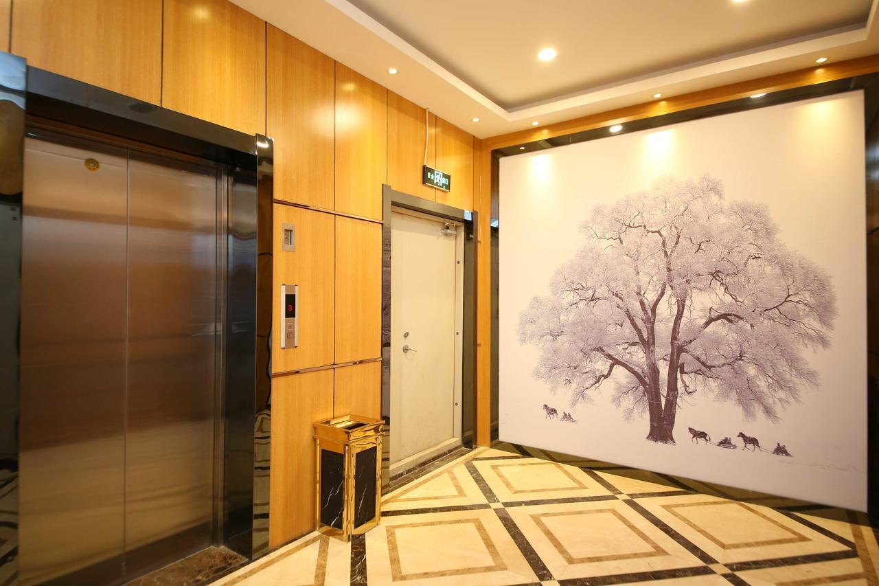 Chonpines Hotel Чанчунь Экстерьер фото