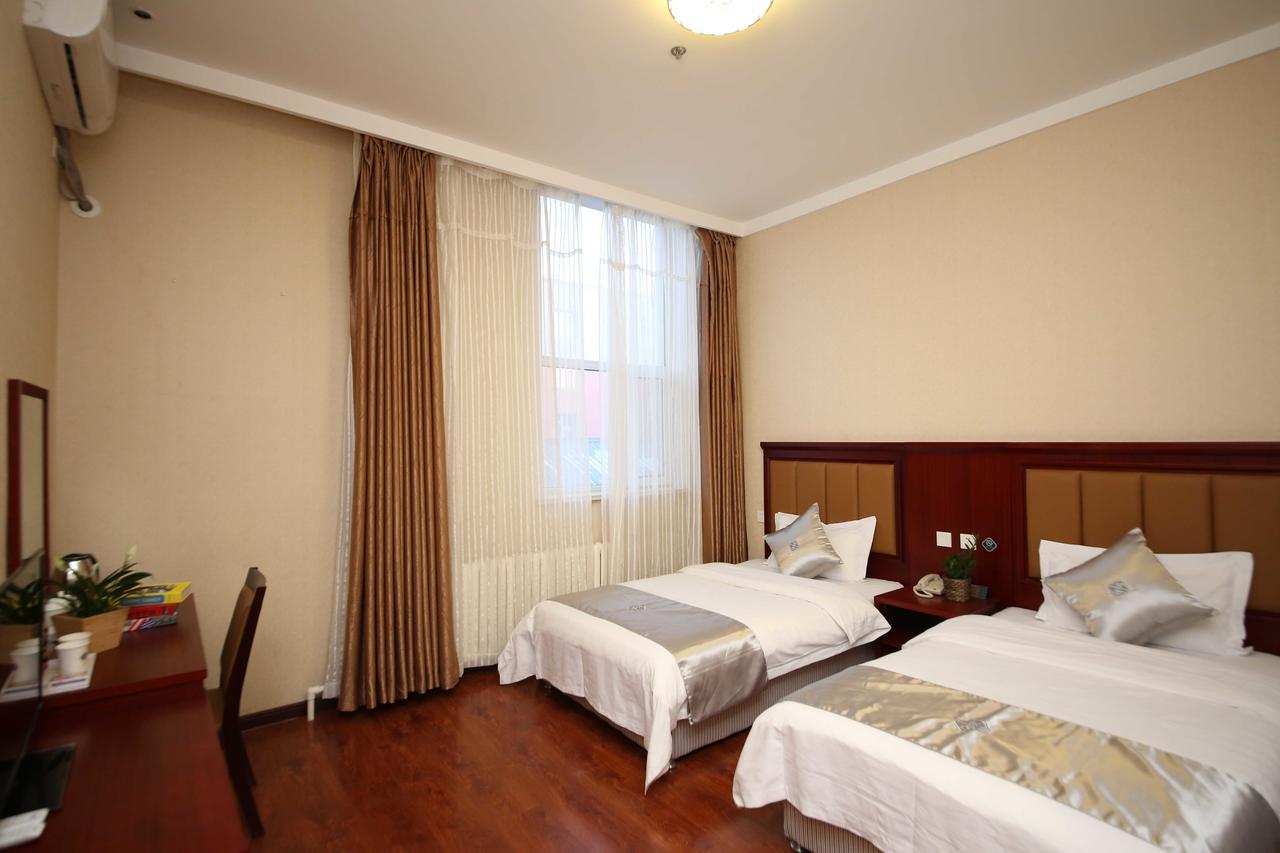 Chonpines Hotel Чанчунь Экстерьер фото