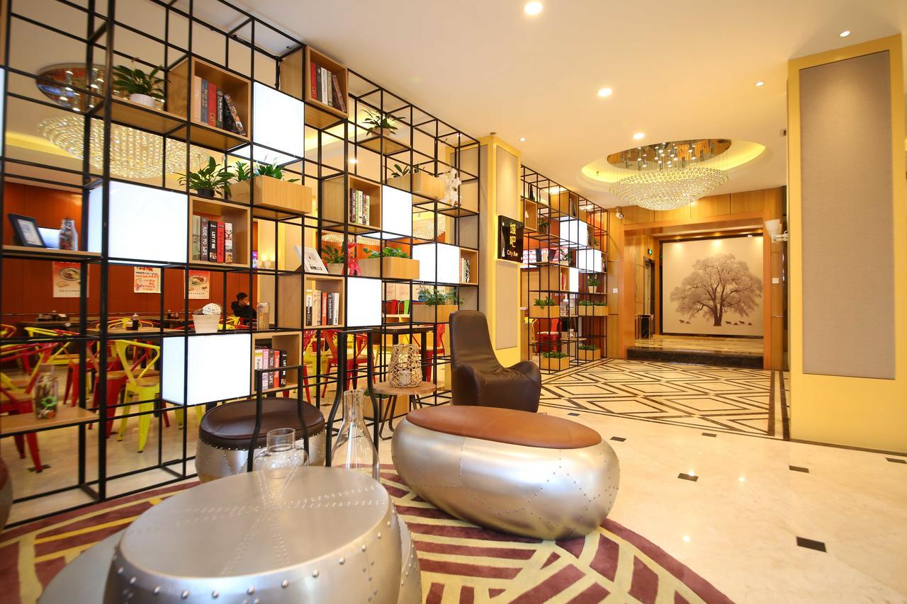 Chonpines Hotel Чанчунь Экстерьер фото