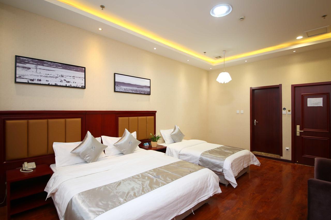 Chonpines Hotel Чанчунь Экстерьер фото