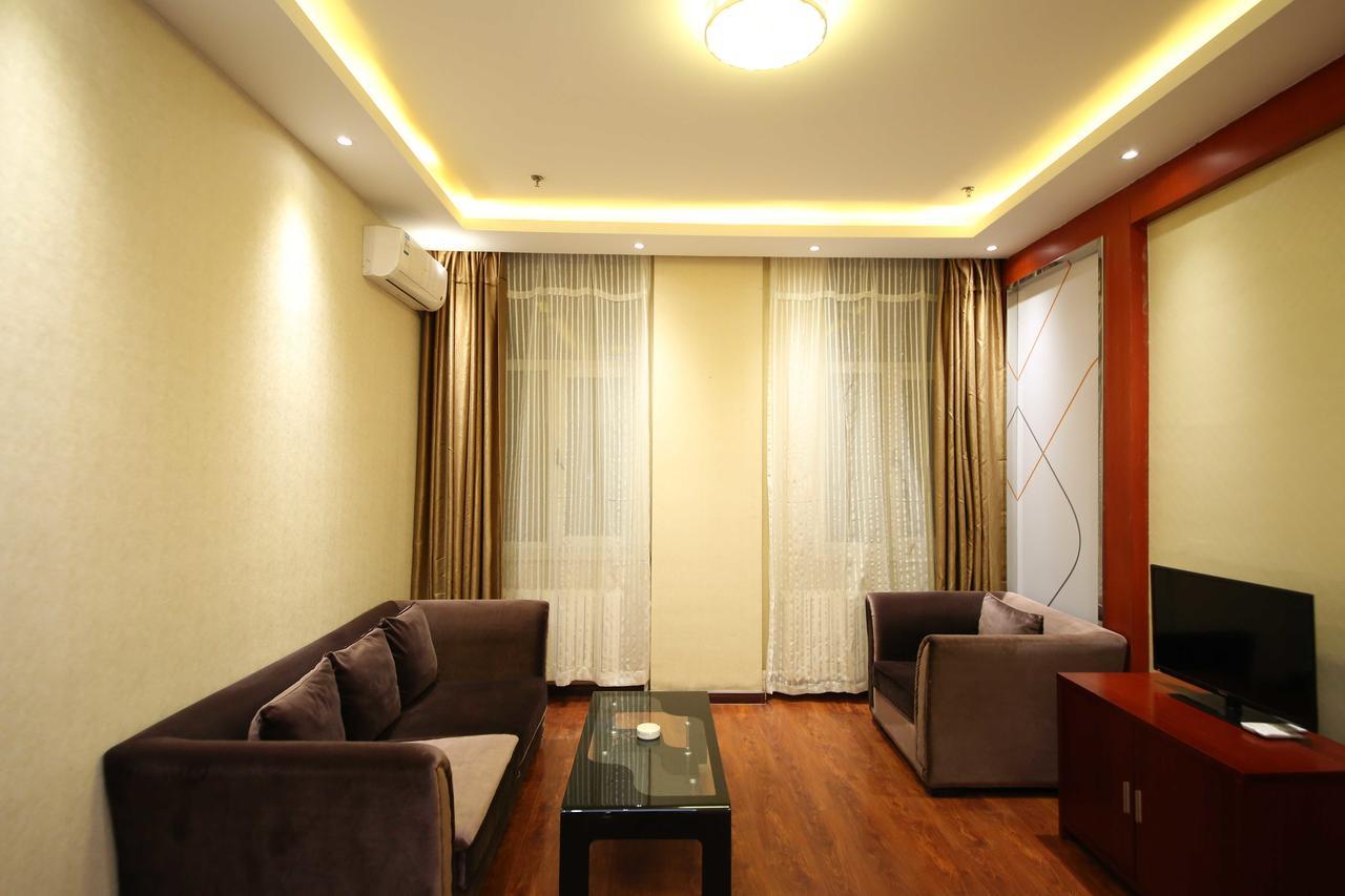 Chonpines Hotel Чанчунь Экстерьер фото