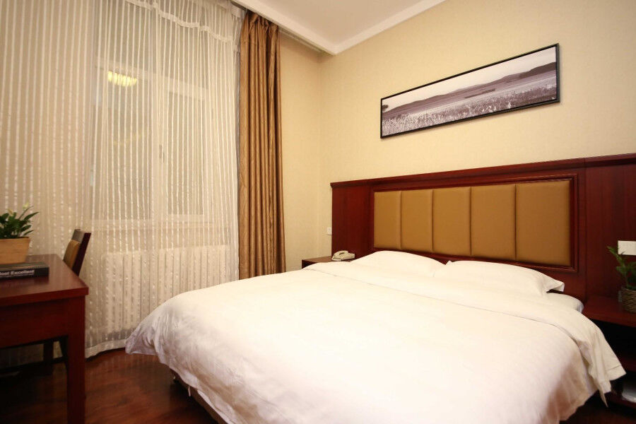 Chonpines Hotel Чанчунь Экстерьер фото