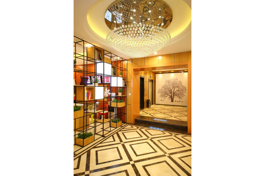 Chonpines Hotel Чанчунь Экстерьер фото